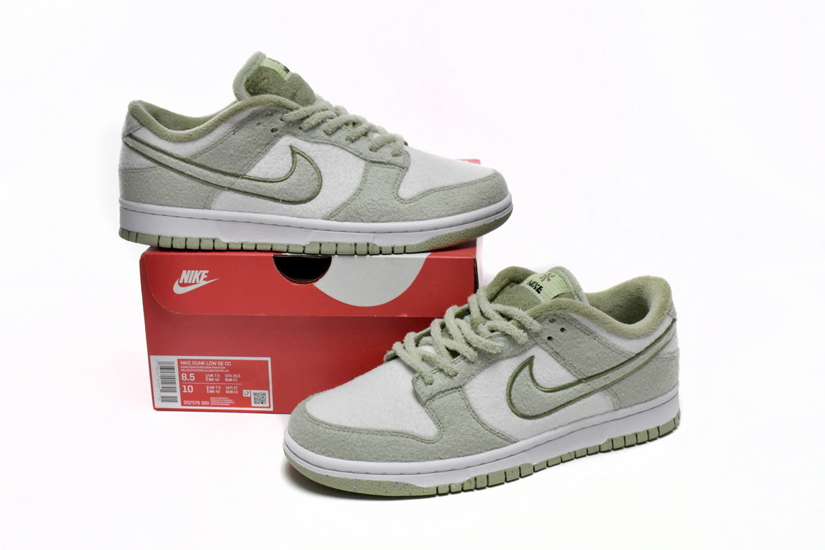 Nike Dunk Low SE Fleece Pack Honeydew Reps Sneaker DQ7579-300