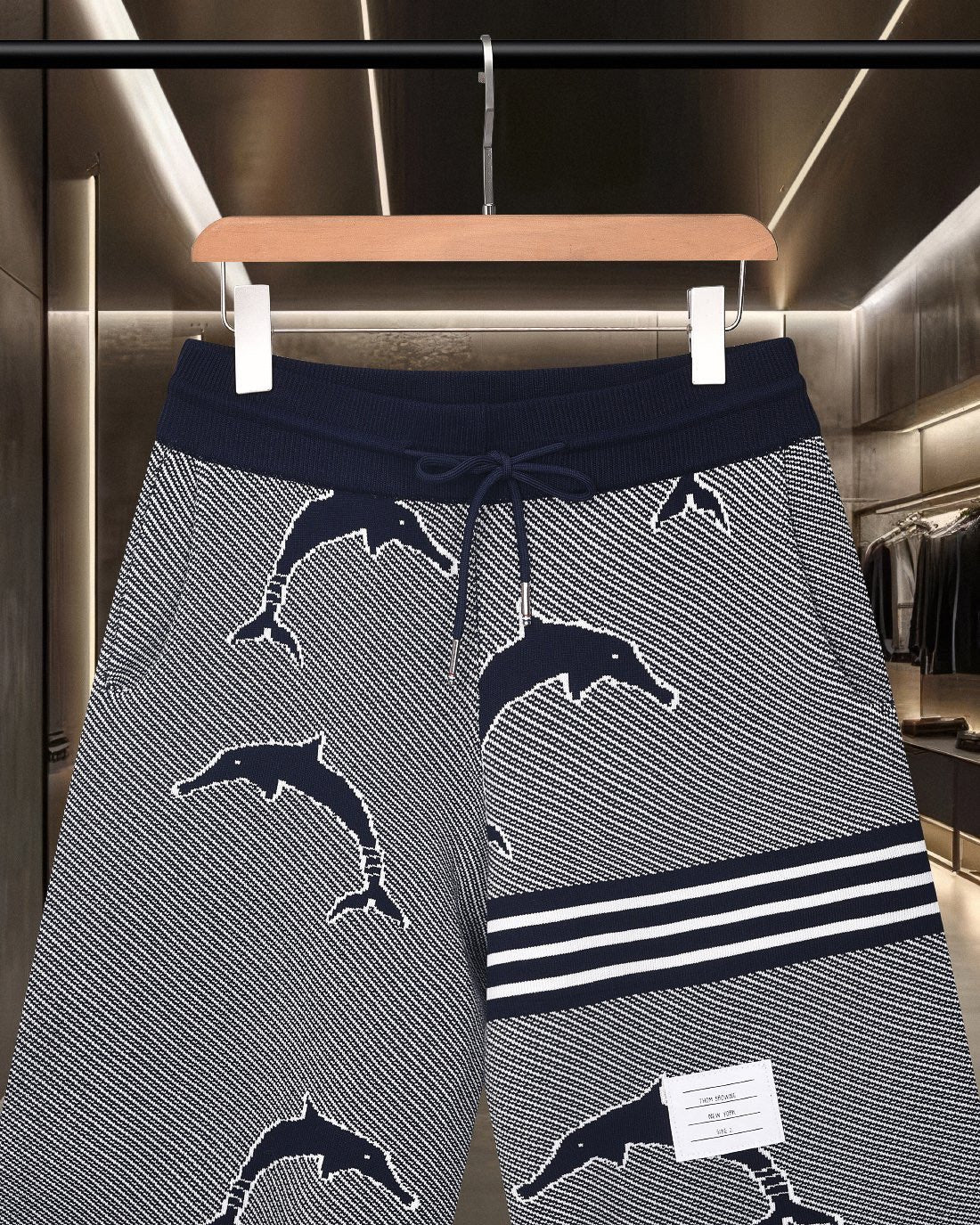 Thom Browne Style Four-Bar Stripe Knit Shorts