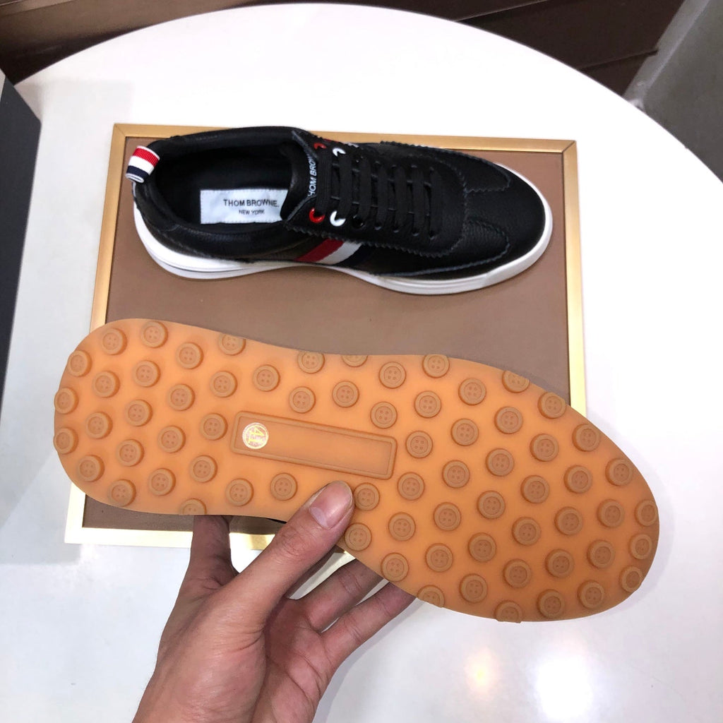 Full-Grain Leather Sneaker II — Heritage Low-Top