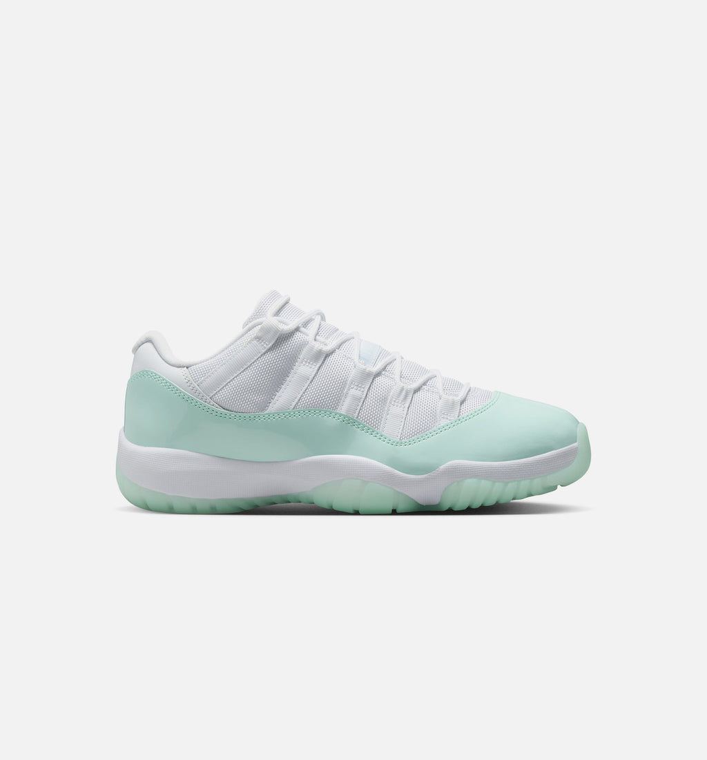 Air Jordan 11 Retro Low Igloo | Women's Lifestyle Shoe | White/Igloo