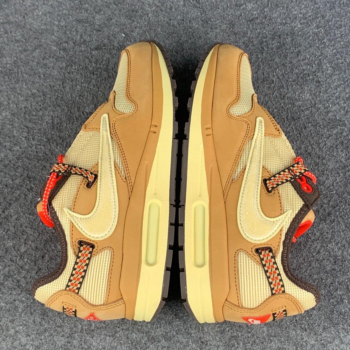 Travis Scott x Air Max 1 'Wheat'