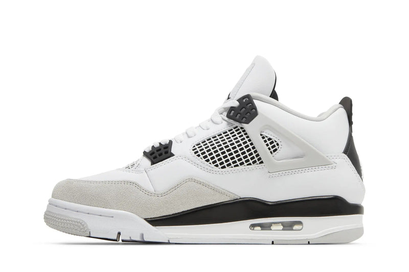Air Jordan 4 Retro – Military Black