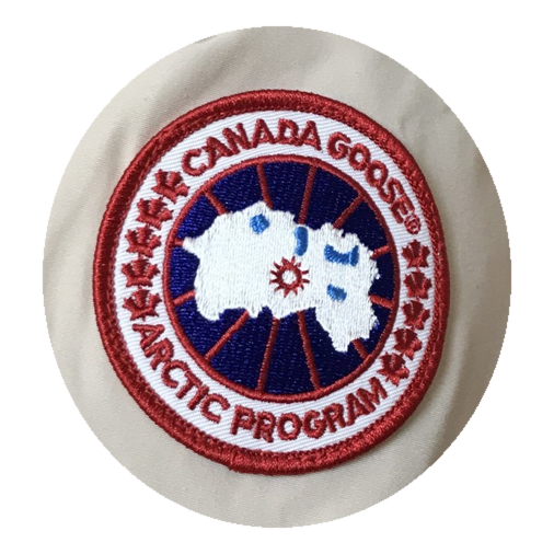 Canada Goose Women’s Rossclair Parka – Performance Meets Beauty