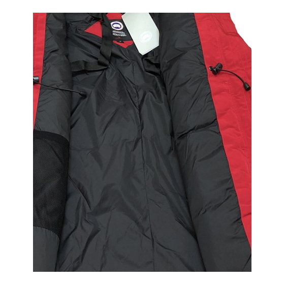 Canada Goose Women’s Rossclair Parka – Tailored Fit, Coyote Fur Hood