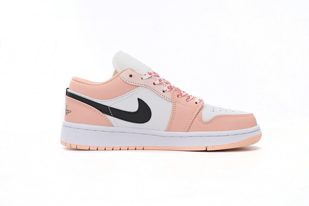 Jordan 1 Low Light Arctic Orange Pink 553560-800