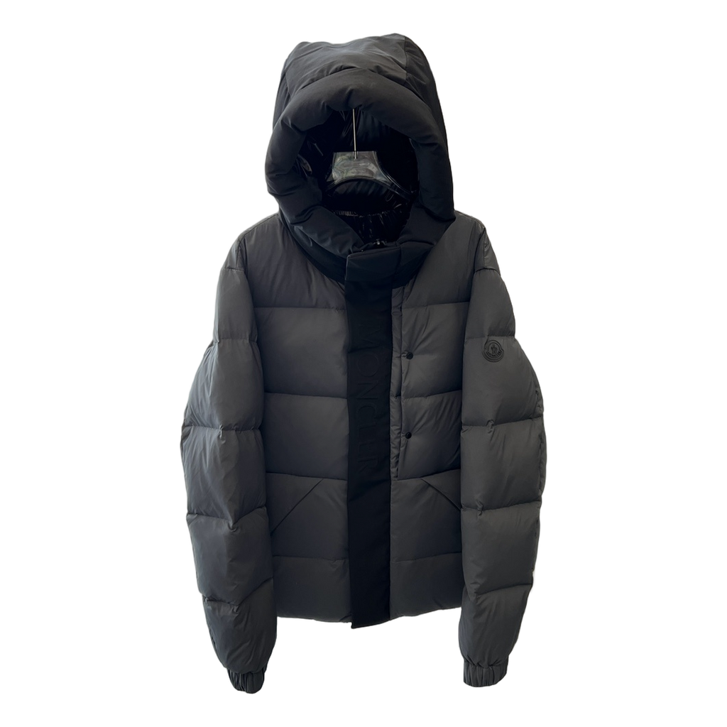 Moncler Contrast-Hood Color-Block Puffer Jacket – Graphic Edition