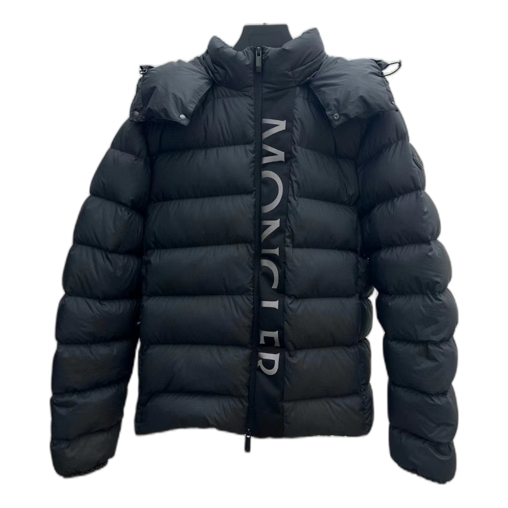 Moncler Vertical-Logo Snap-Front Puffer Jacket – Black