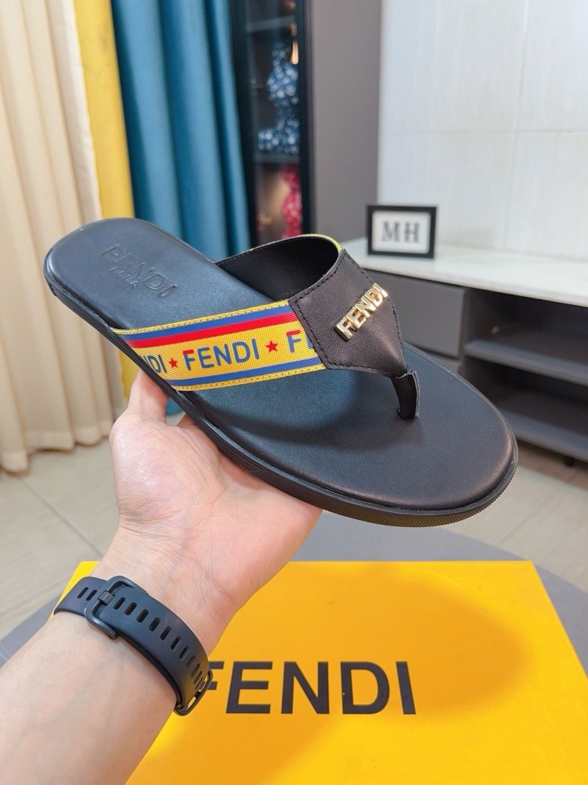 Fendi Men's Logo Strap Thong Sandals