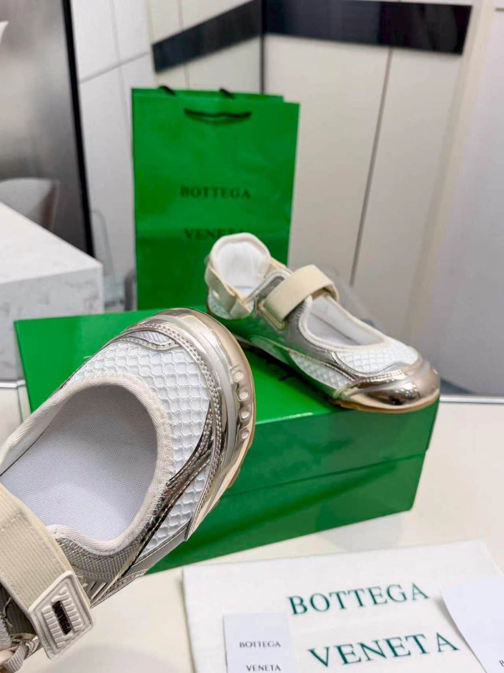 Bottega Veneta White & Silver Strap Low-Top Sneakers