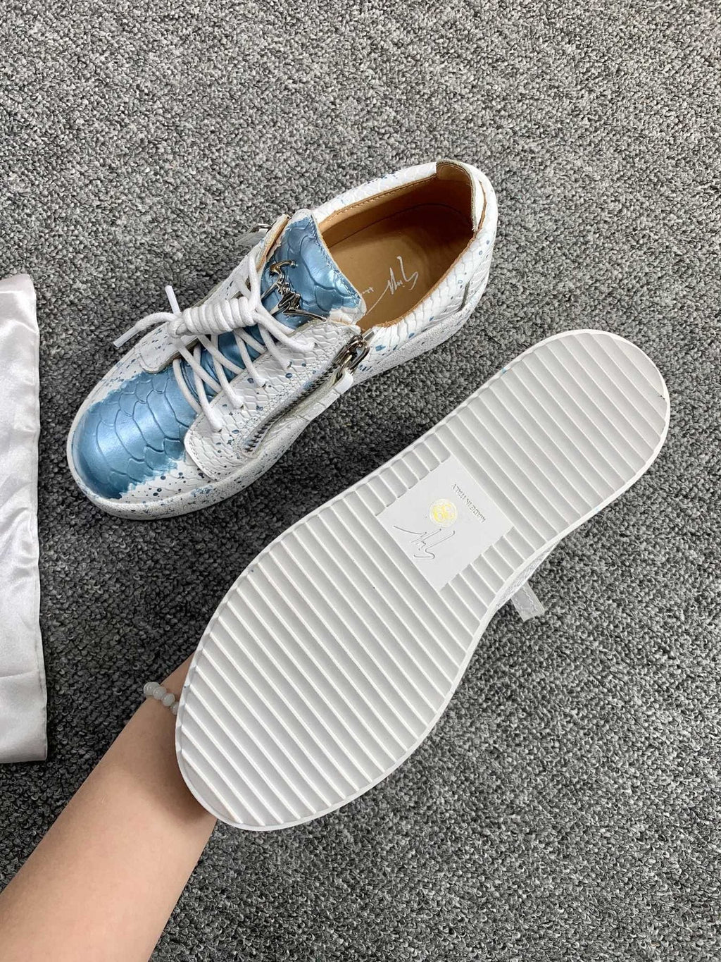 Giuseppe Zanotti Blue Speckle Low-Top Sneakers