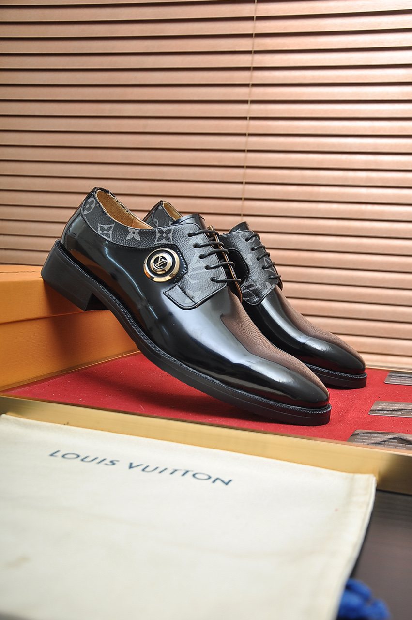 Louis Vuitton Patterned-Trim Lace-Up Dress Shoes