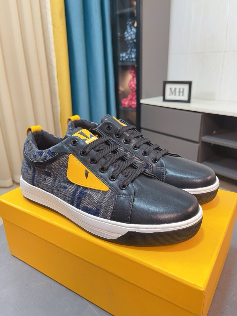 FENDI Patterned Panel Low-Top Sneakers