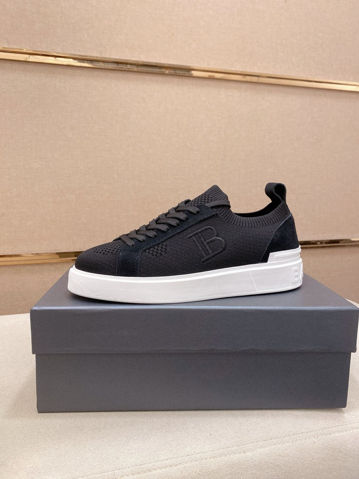 Balmain Men's Knit Low-Top Sneakers - White Sole